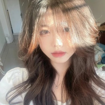 在秃鹫群下